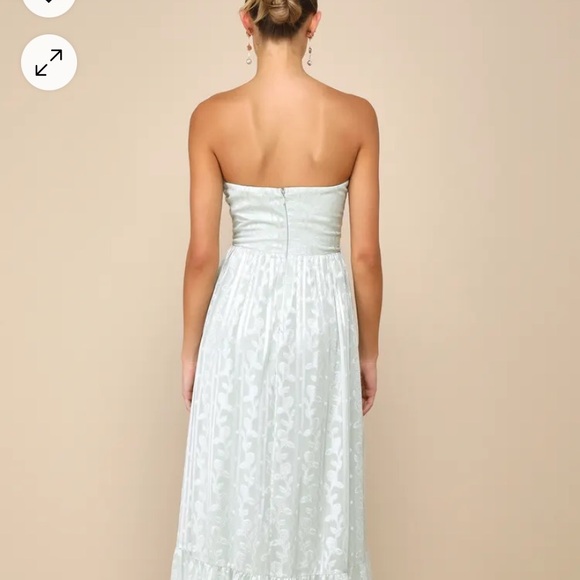 Adorably Elegant Sage Jacquard Floral Strapless Maxi Dress
NWT - Picture 4 of 4